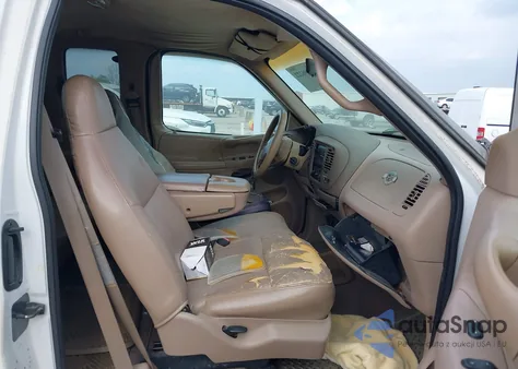 1998 Ford F-150 Lariat/Standard/Xl/Xlt from USA, damaged, VIN 1FTZX1766WKB37136